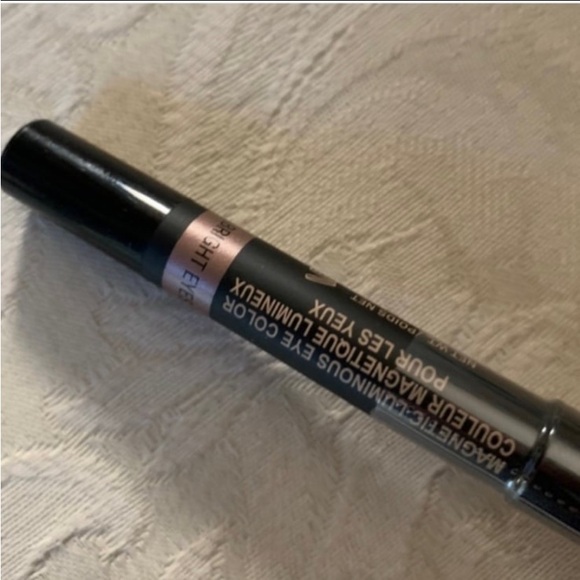 Nudestix Magnetic Luminous Eyeshadow Stick in Bright Eyes NWT - Picture 3 of 15